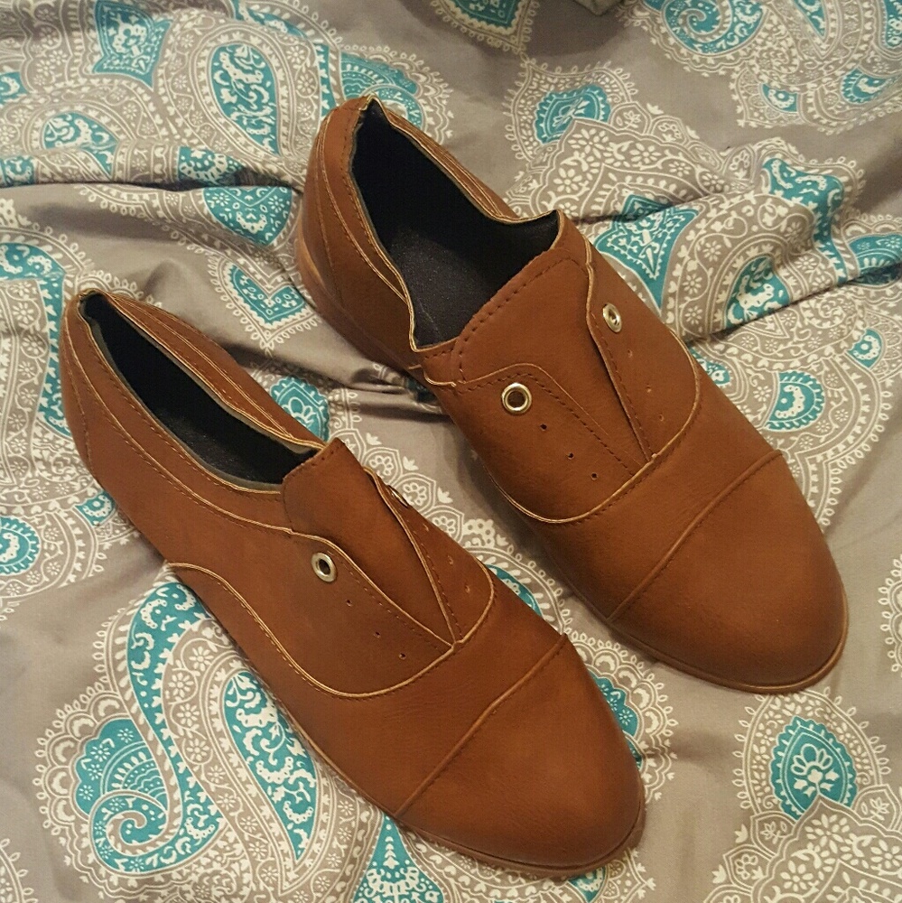 Tan Oxfords Never worn!
